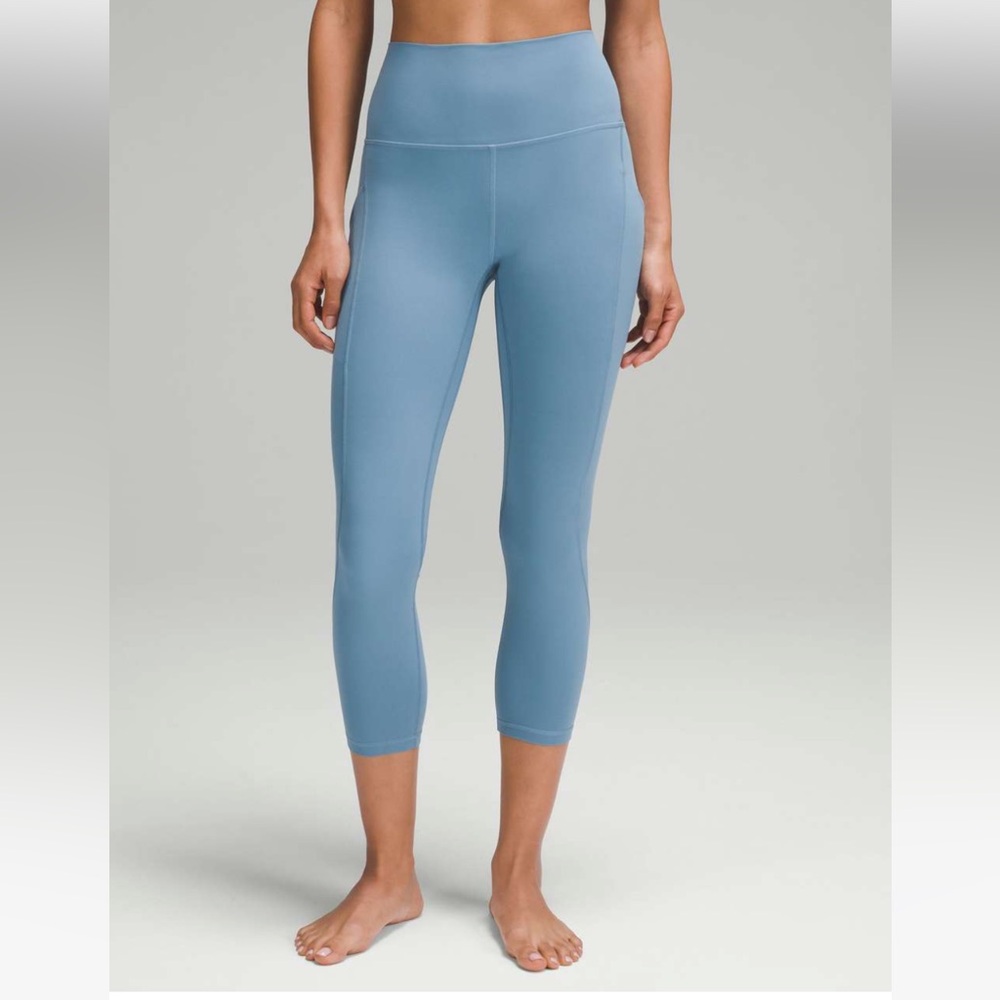 Lululemon Align HR Crop 23” * Pockets in utility blue size 10